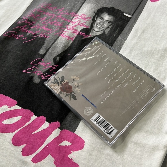 NEW Shawn Mendes T shirt + CD - Picture 4 of 8